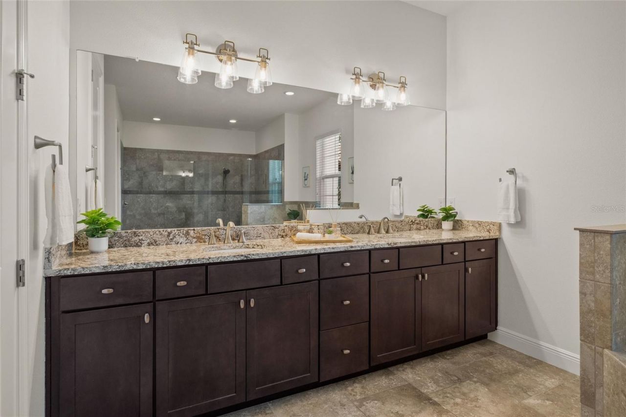 507 167th Boulevard E, Bradenton, FL 34212 Photo