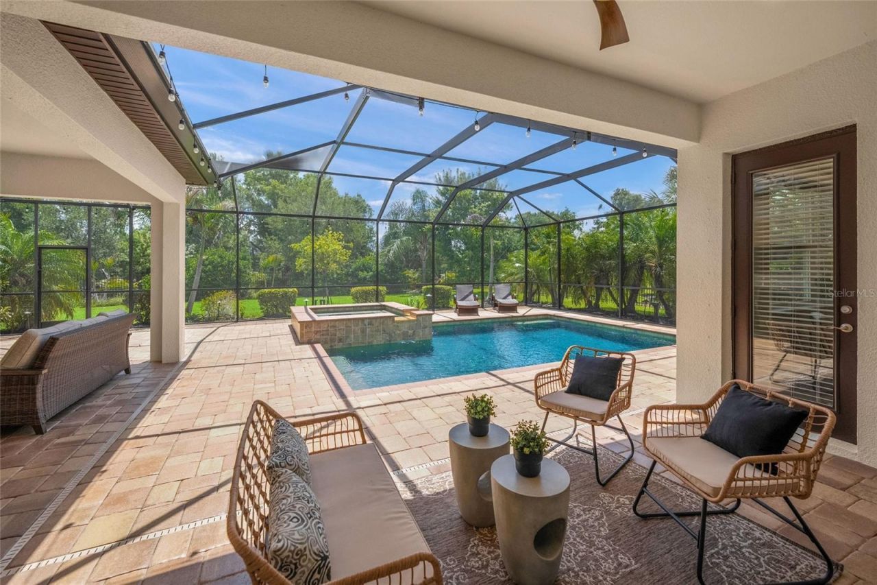 507 167th Boulevard E, Bradenton, FL 34212 Photo