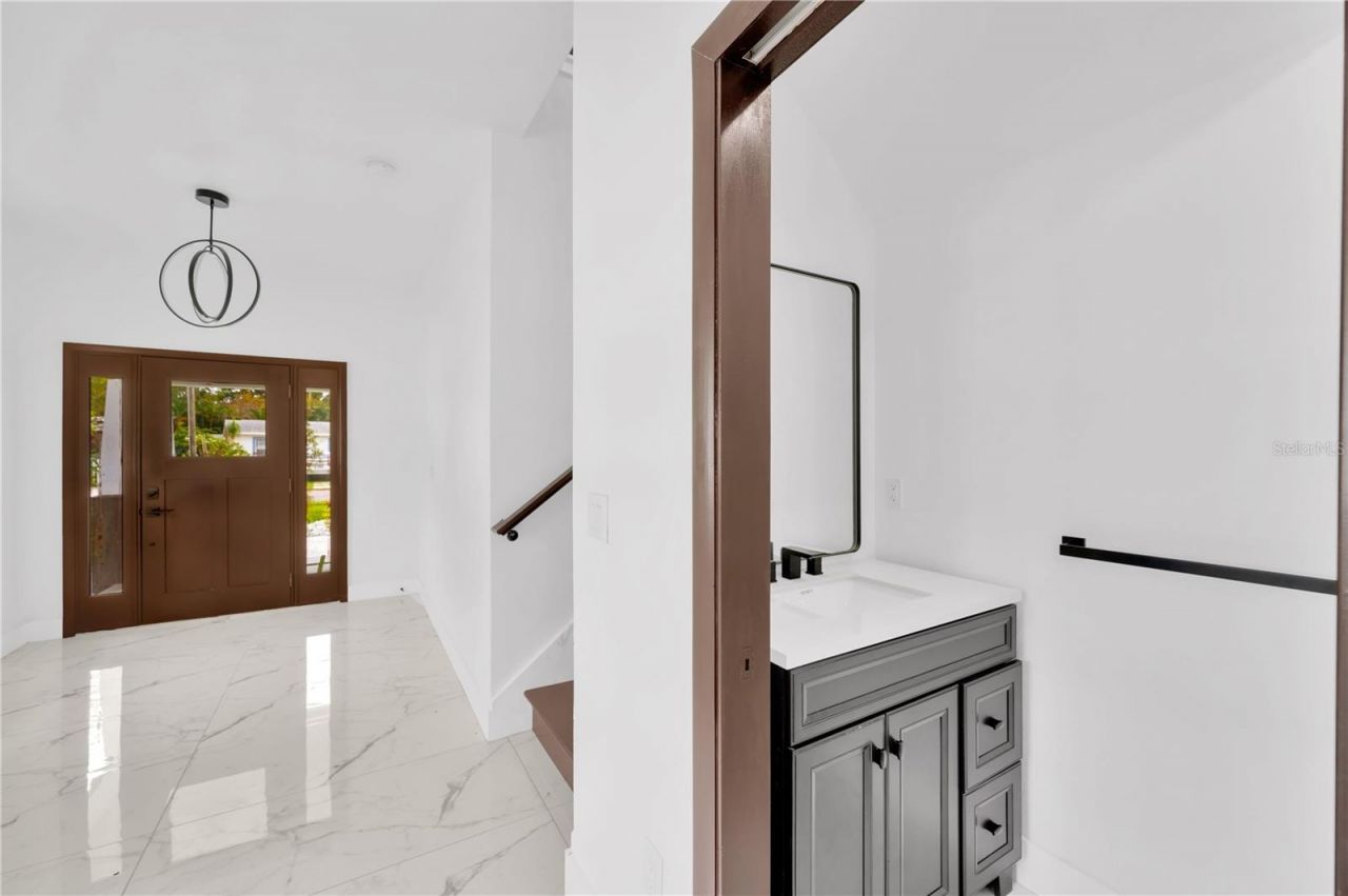 1105 Conant Avenue, Safety Harbor, FL 34695 Photo