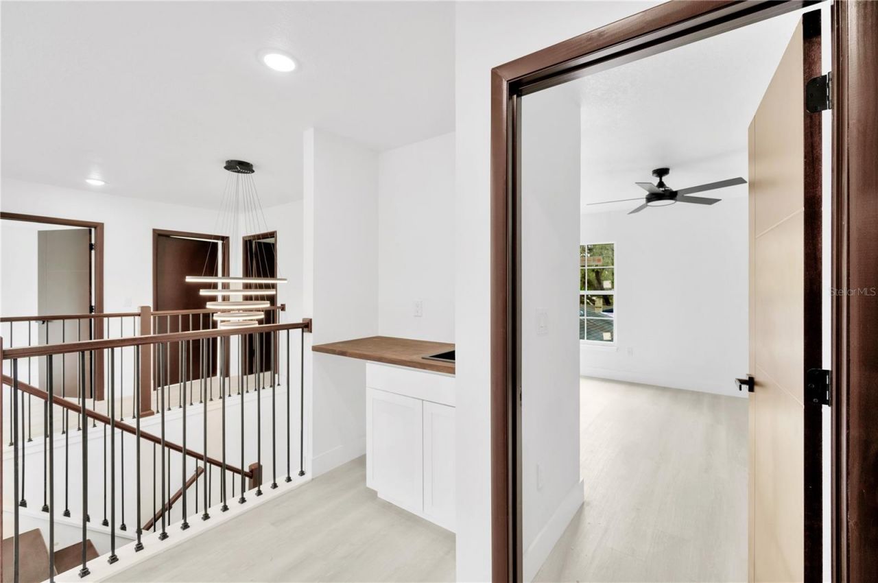 1105 Conant Avenue, Safety Harbor, FL 34695 Photo