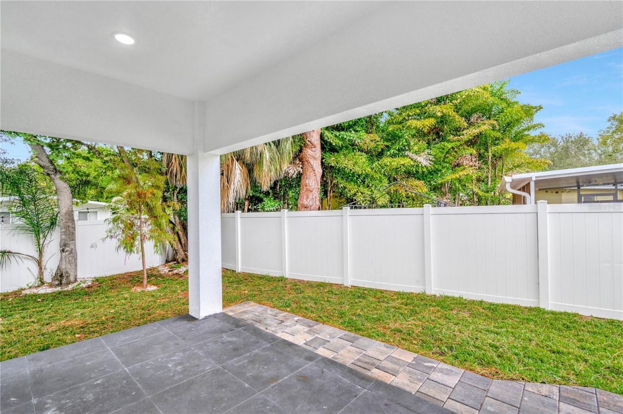 1105 Conant Avenue, Safety Harbor, FL 34695 Photo