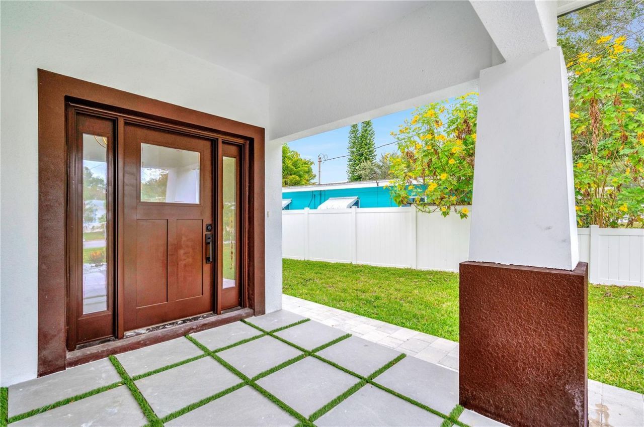 1105 Conant Avenue, Safety Harbor, FL 34695 Photo