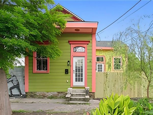 1674 N ROBERTSON Street , New Orleans, LA 70116