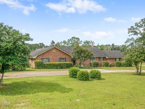 1012 Carlisle Road , Chipley, FL 32428