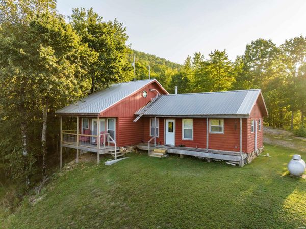 400 LAUREL Loop, Glenwood, AR 71943