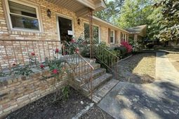 4100 Boxwood Drive photo 4