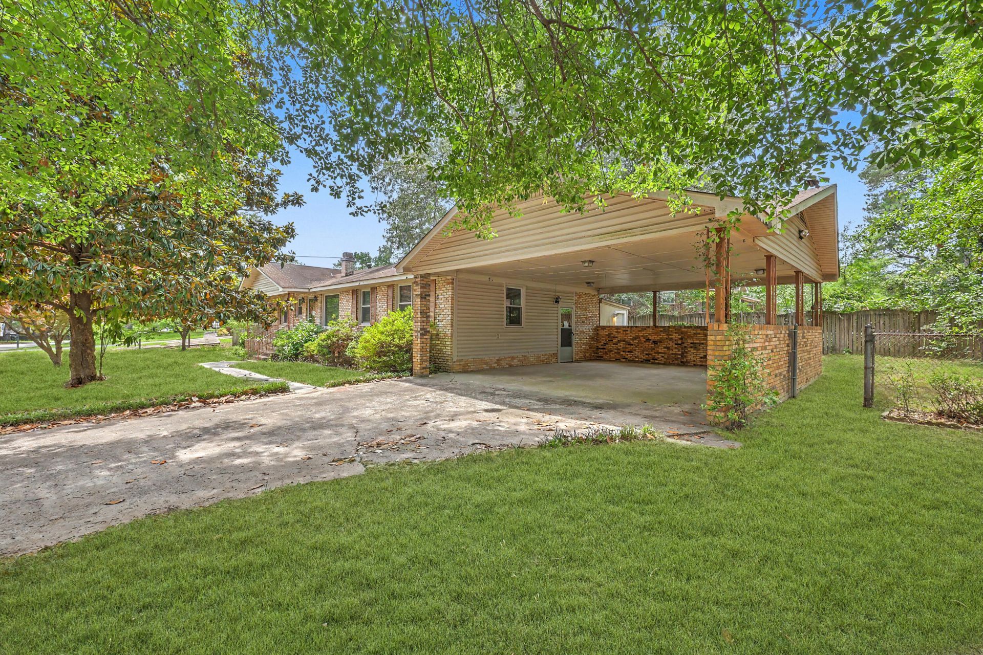4100 Boxwood Drive Photo 34