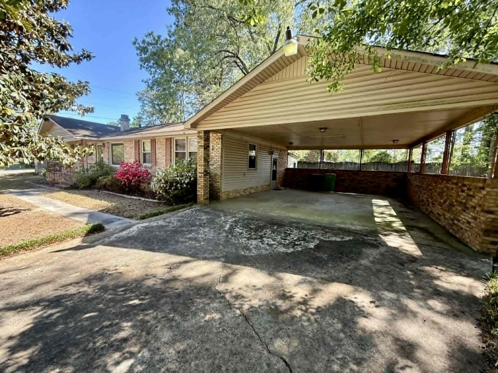 4100 Boxwood Drive Photo 6