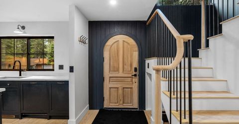 1848 Koyukon Drive, South Lake Tahoe, CA 96150 Photo