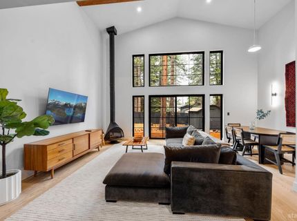 1848 Koyukon Drive, South Lake Tahoe, CA 96150 Photo