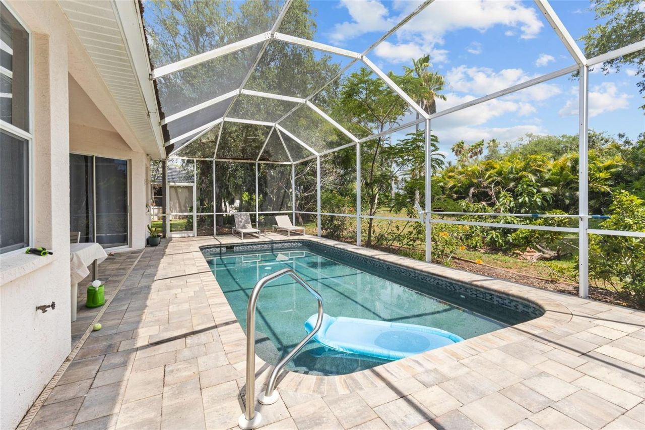 6223 Donnington Court, Sarasota, FL 34238 Photo