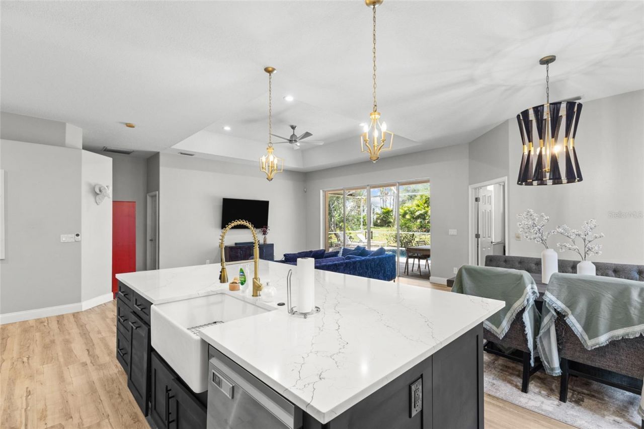 6223 Donnington Court, Sarasota, FL 34238 Photo