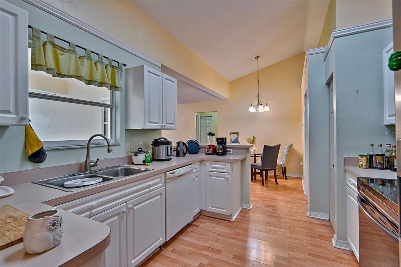 7605 SW 51st Boulevard, Gainesville, FL 32608 Photo