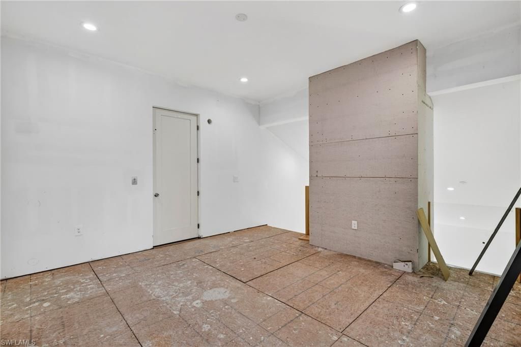 2665 Oil Well Rd, Naples, FL 34120 Photo