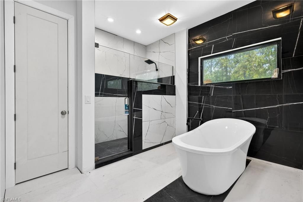 2665 Oil Well Rd, Naples, FL 34120 Photo