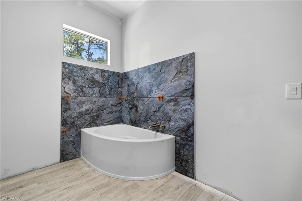 2665 Oil Well Rd, Naples, FL 34120 Photo