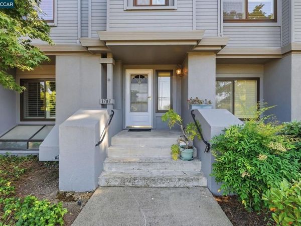 1707 Geary Rd, Walnut Creek, CA 94597