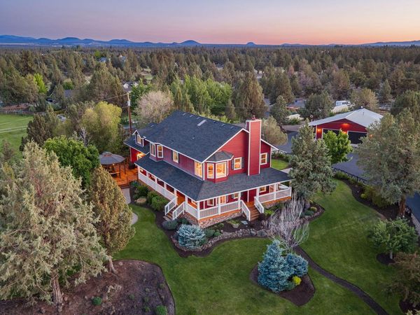 61935 Ten Barr Ranch Road, Bend, OR 97701
