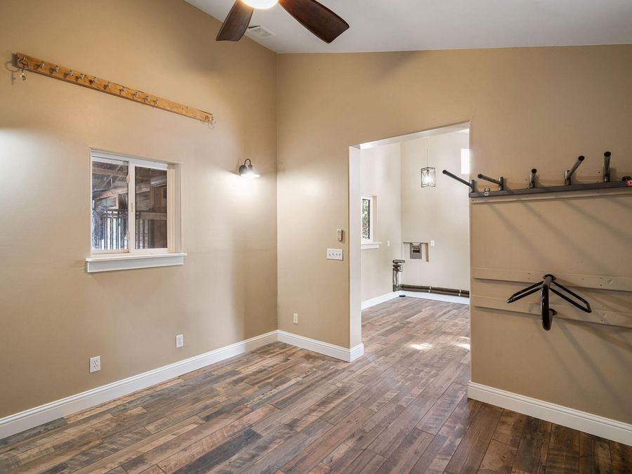 Property Image 91