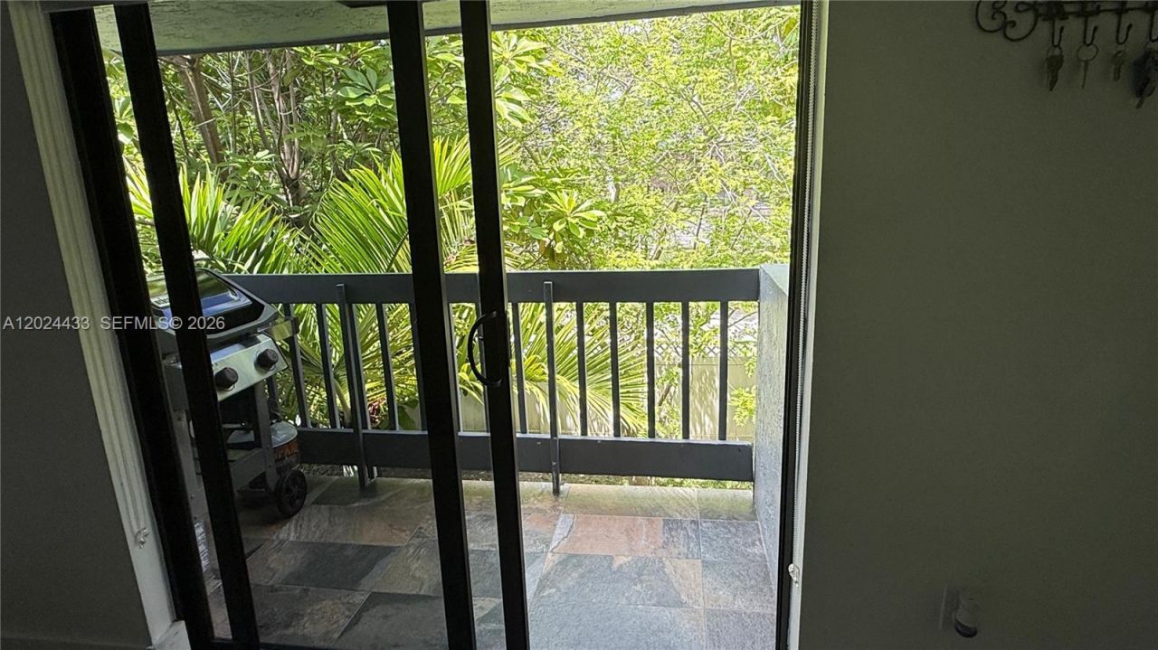 13675 SW 62nd St , Unit 202-3, Miami, FL 33183 Photo