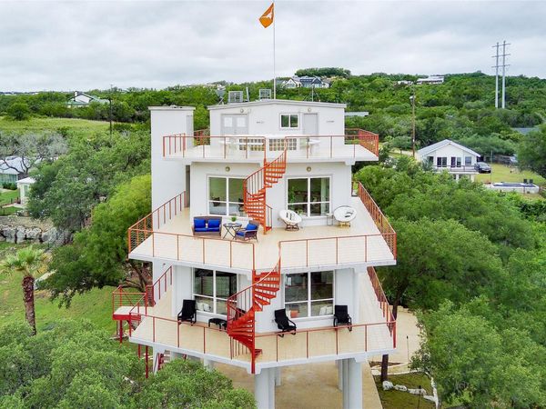 20202 Barnett Glenn RD, Spicewood, TX 78669