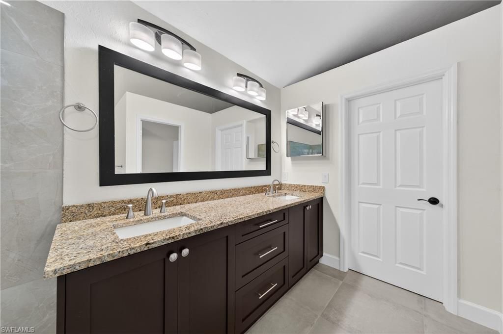 16924 Timberlakes Dr, Fort Myers, FL 33908 Photo