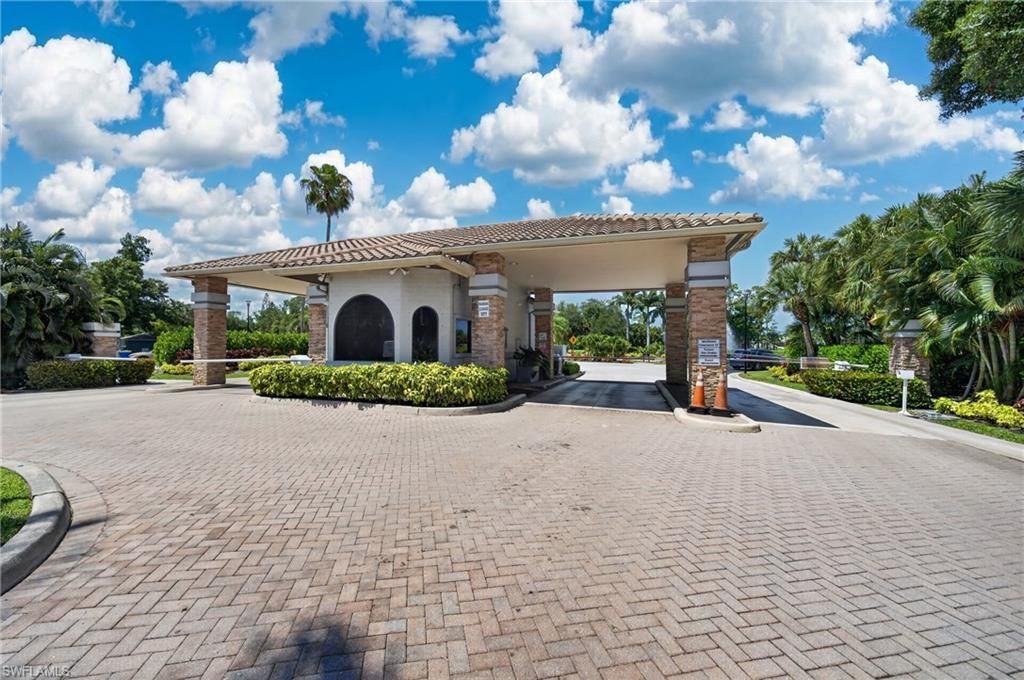 16924 Timberlakes Dr, Fort Myers, FL 33908 Photo