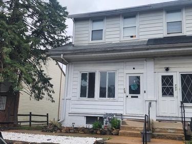 729 BRUCKMAN, READING, PA 19605
