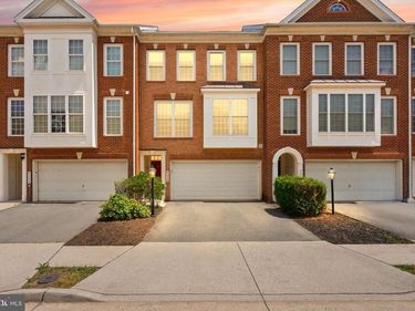 21776 LADYSLIPPER SQUARE, ASHBURN, VA 20147