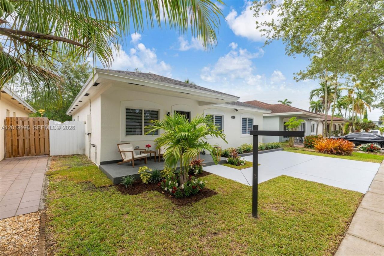 211 SW 15th Ter, Homestead, FL 33030 Photo