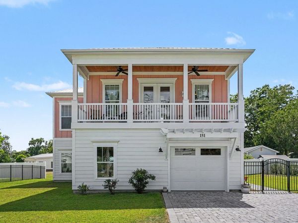 151 McIlroy Ct., Murrells Inlet, SC 29576