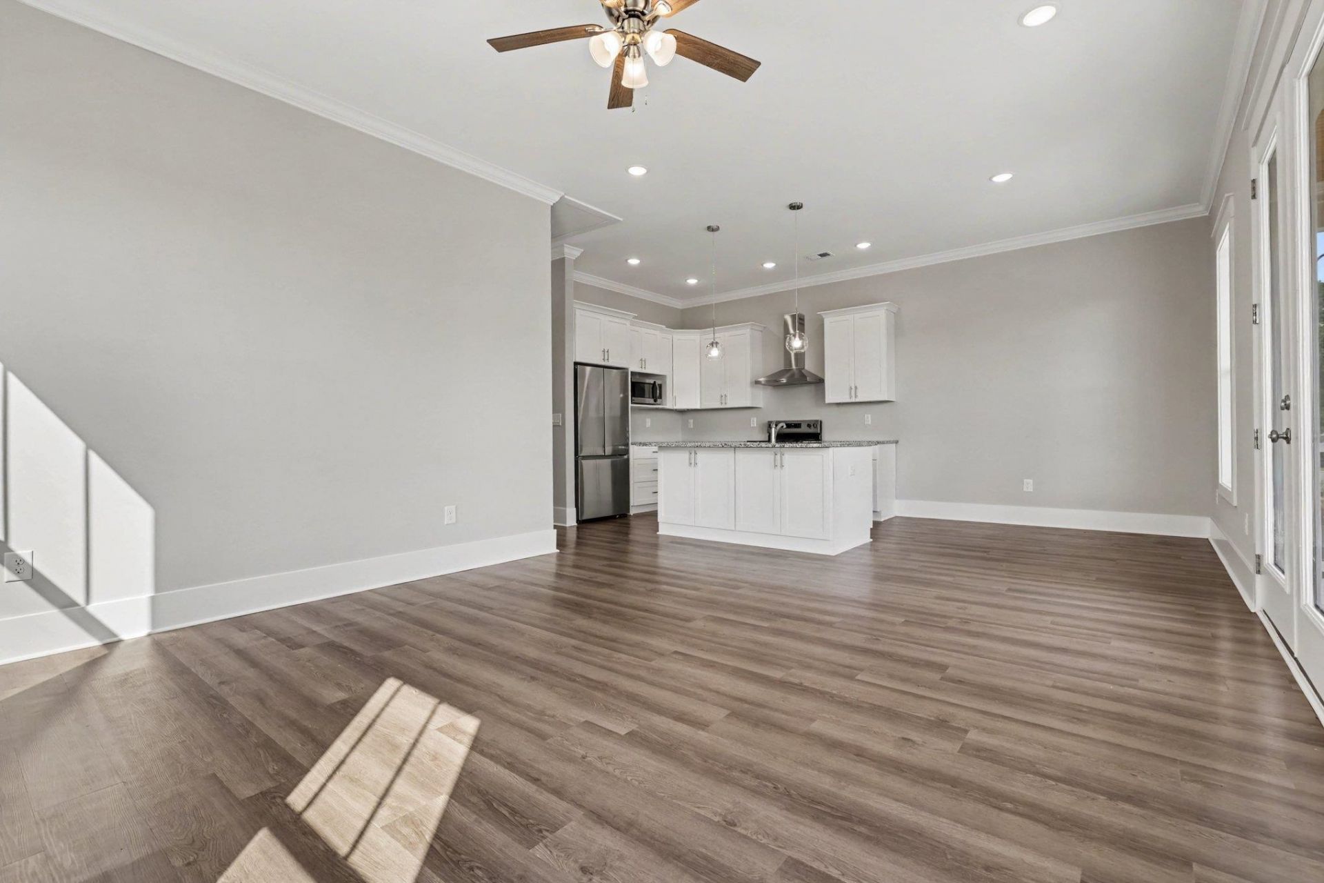151 Mcilroy Ct. Photo 19