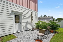 151 Mcilroy Ct. photo 4