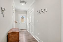 151 Mcilroy Ct. photo 4