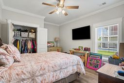 151 Mcilroy Ct. photo 4