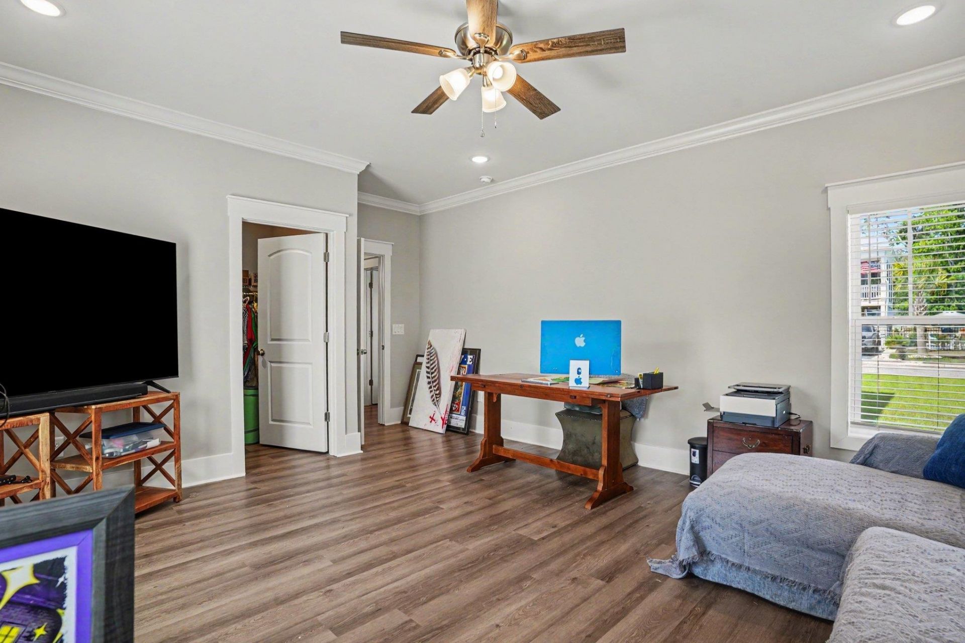 151 Mcilroy Ct. Photo 9