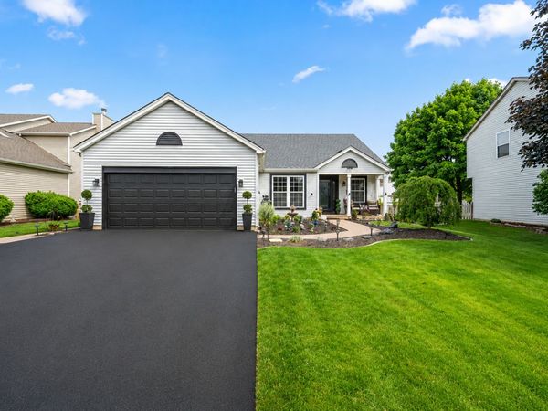 5307 Floralwood Court , Plainfield, IL 60586