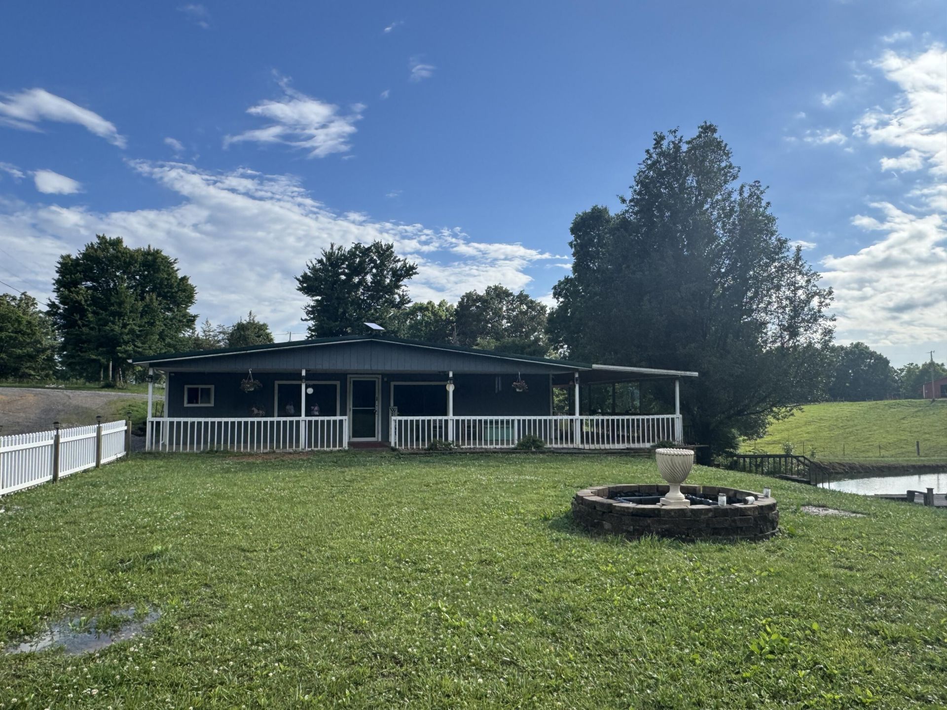 527 Gentry Mill Road, Columbia, KY 42728