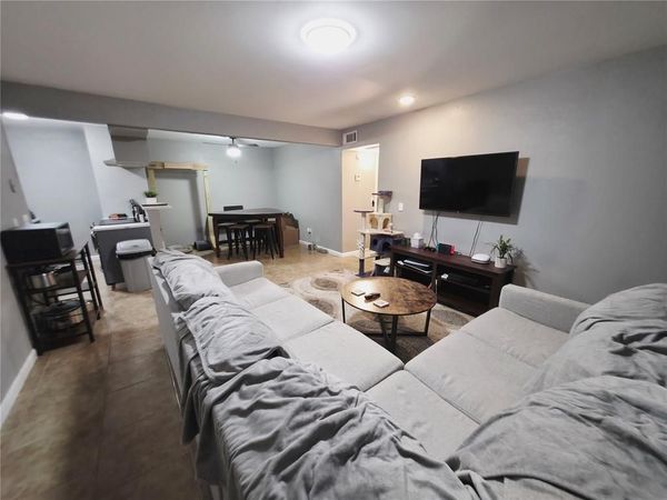 401 SE 12th Avenue, Unit 239, Norman, OK 73071