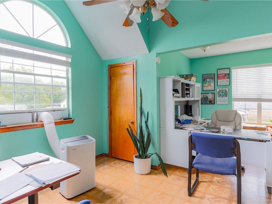 Property Image 33