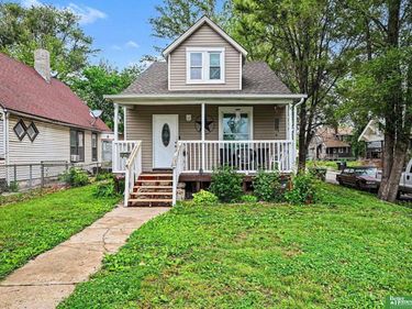 2850 Meredith Avenue, Omaha, NE 68111