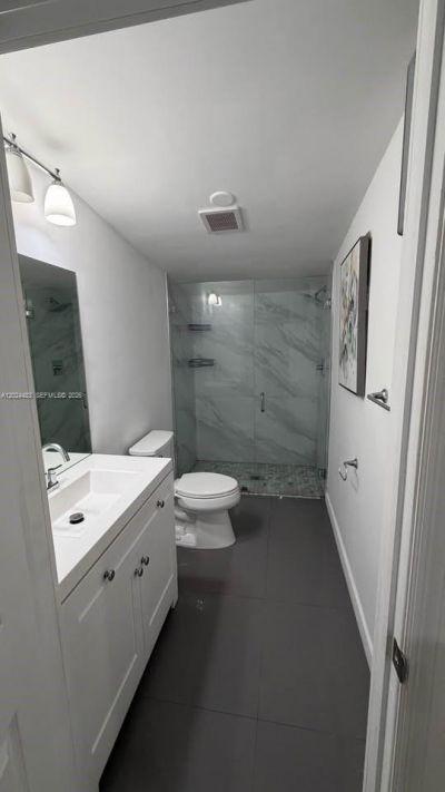 1212 E River Dr, Unit 2, Margate, FL 33063 Main Photo