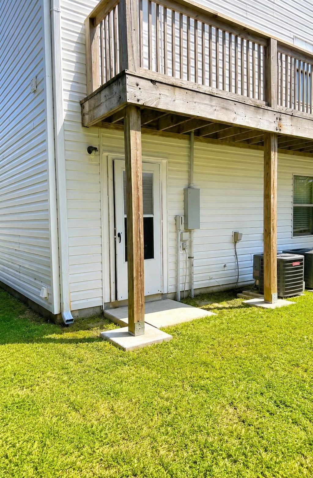 209 Cedar St. Photo 14
