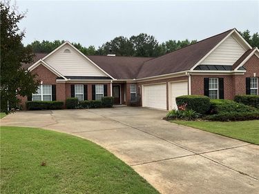 6237 Saddlehorse Drive , Flowery Branch, GA 30542