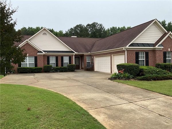6237 Saddlehorse Drive , Flowery Branch, GA 30542