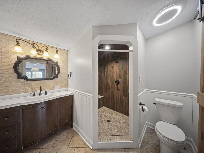 15193 Hall Road NW, Mount Vernon, OH 43050 Photo 17