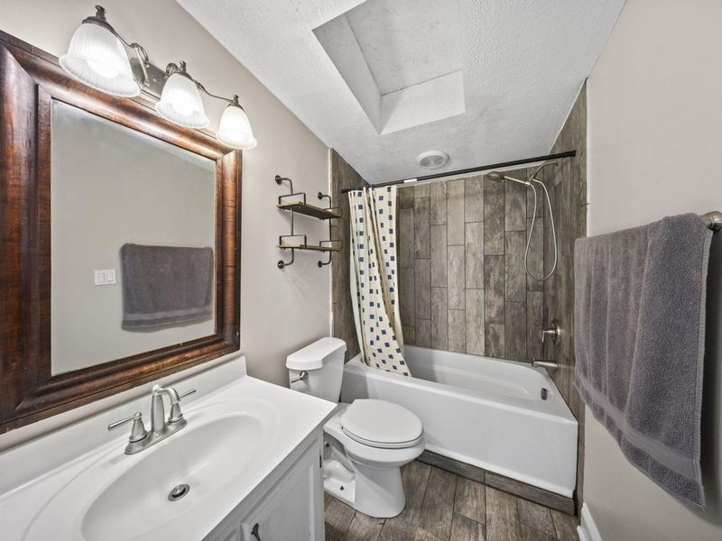 15193 Hall Road NW, Mount Vernon, OH 43050 Photo 18