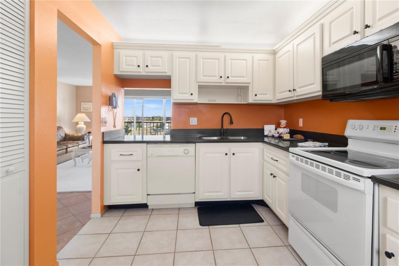 3880 Ironwood Lane, Unit 508E, Bradenton, FL 34209 Photo