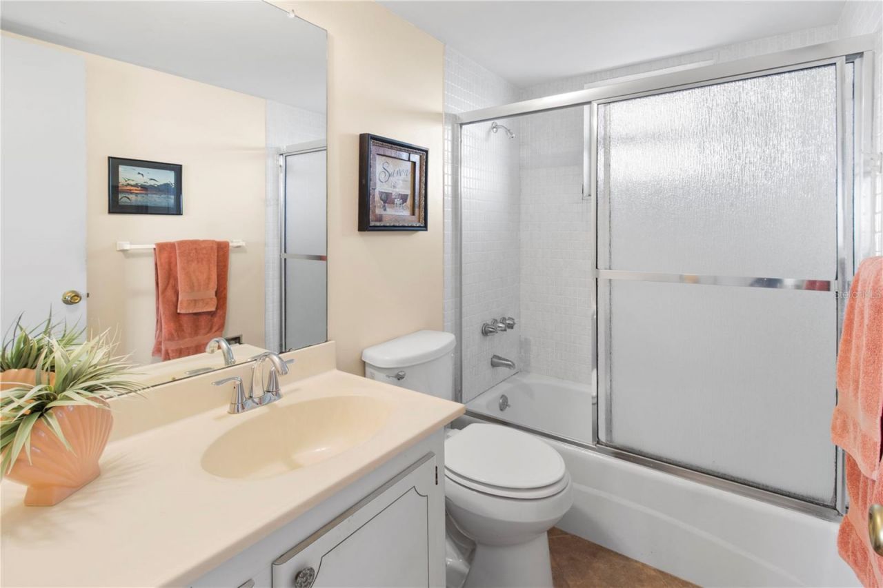 3880 Ironwood Lane, Unit 508E, Bradenton, FL 34209 Photo