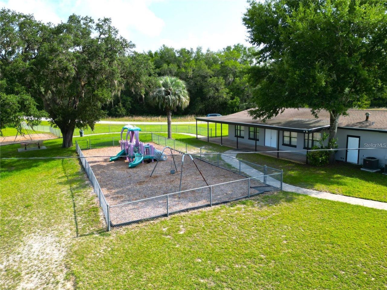 Sw Half Moon Drive, Dunnellon, FL 34431 Photo